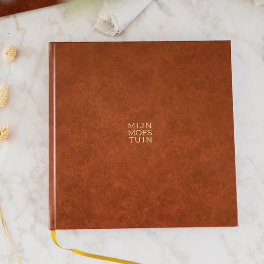 Moestuin dagboek bruin kunstleer